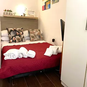 https://la-casina-di-santa-chiara-wifi-netflix.hotels-amalfi.com
